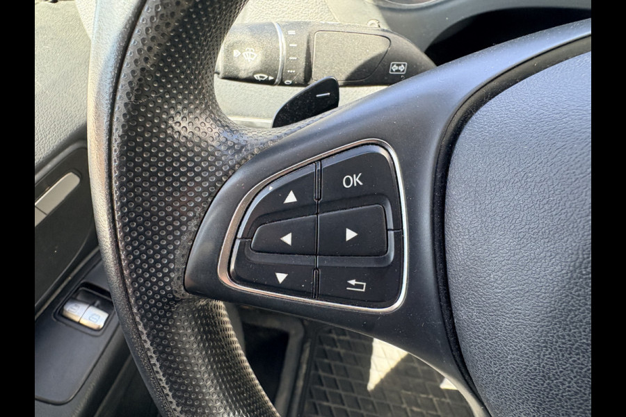 Mercedes-Benz eVito 112 66kWh L2 Elektrisch 95.8% (SOH) 280-WLTP 80kw Snelladen Climate Control Cruise Control Camera Stoelverwarming Parkeersensoren