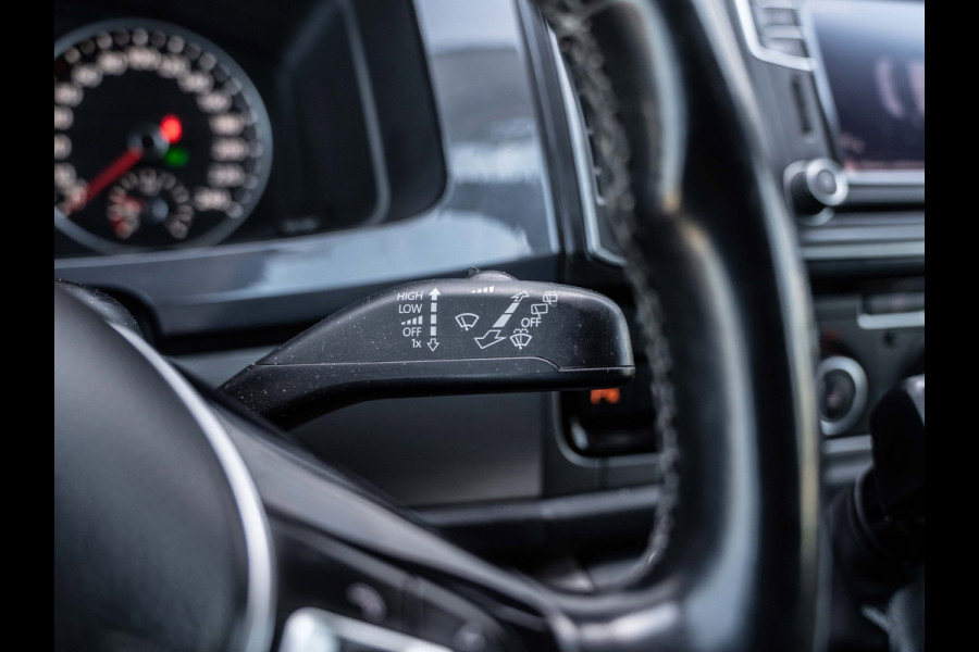 Volkswagen Transporter 2.0 TDI 204PK 4 Motion L2H1 DC Highline| Schuifdak | Alcantara | Trekhaak