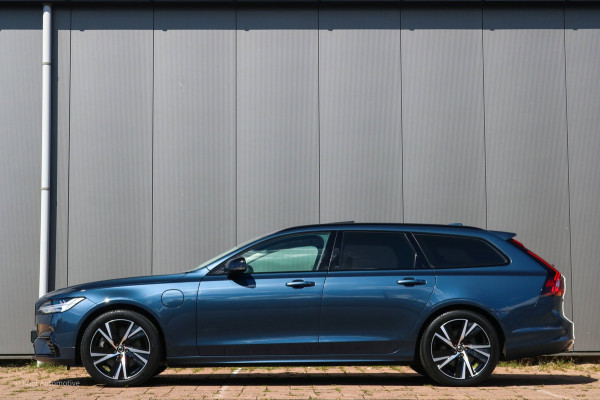 Volvo V90 Volvo V90 T8 Recharge AWD Ultimate Dark | SOH 98% | 455 PK | Pano | Long Range | Harman Kardon | HUD | Trekhaak