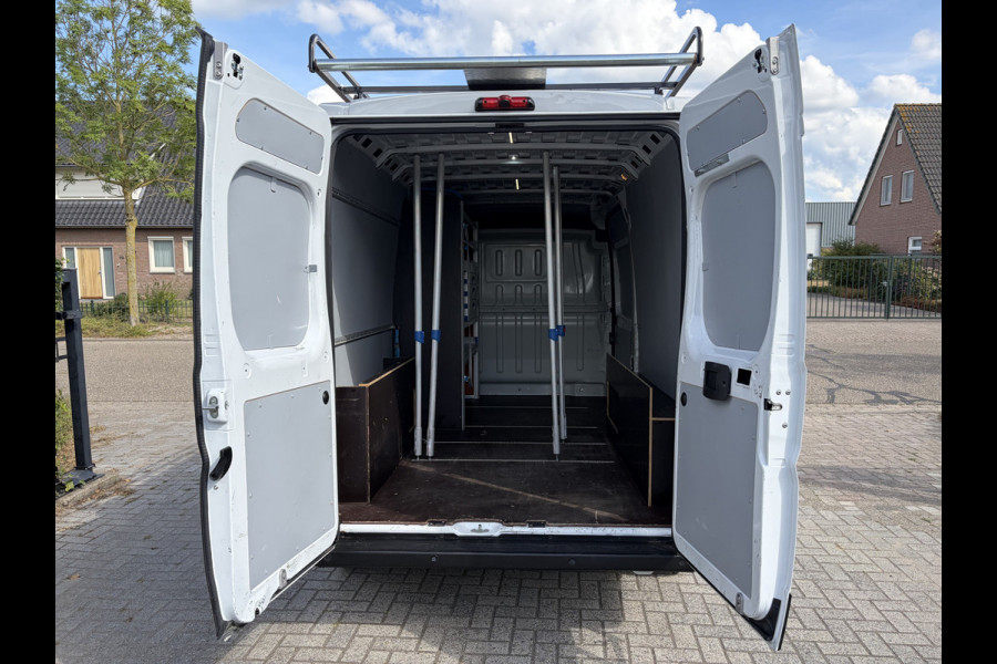 Citroën Jumper 2.2 BlueHDi 140PK L3H2 3.3t ✓ 3-zits ✓imperiaal ✓camera ✓navigatie ✓clima