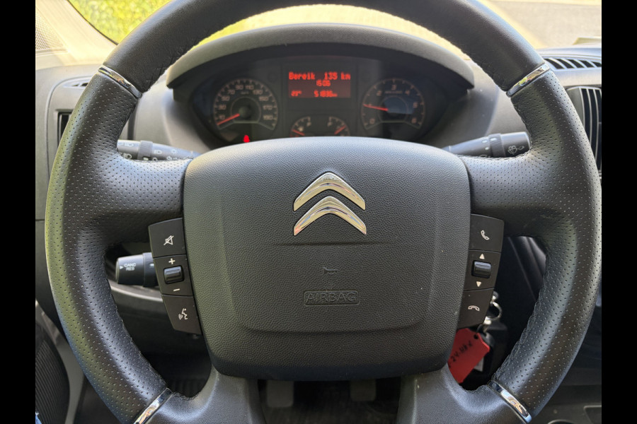 Citroën Jumper 2.2 BlueHDi 140PK L3H2 3.3t ✓ 3-zits ✓imperiaal ✓camera ✓navigatie ✓clima