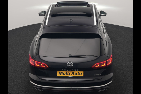 Volkswagen Touareg 3.0 TSi eHybrid 4MOTION PHEV 381pk Dealer O.H | Luchtvering | Trekhaak Af Fabriek | Panodak | Adaptive Cruise | Matrix LED | Lederen Sportstoelen Memory & Verwarmd | Keyless | Apple Carplay | Virtual | Navigatie | DAB | 21"L.M | Plug In Hybrid |