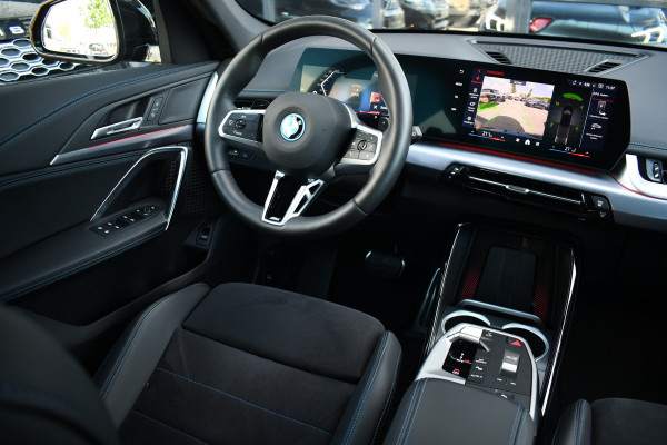 BMW X1 xDrive25e M-Sport Premium ACC-voorbereiding 18inch Camera AC-Snelladen