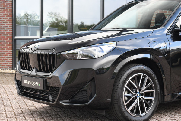 BMW X1 xDrive25e M-Sport Premium ACC-voorbereiding 18inch Camera AC-Snelladen