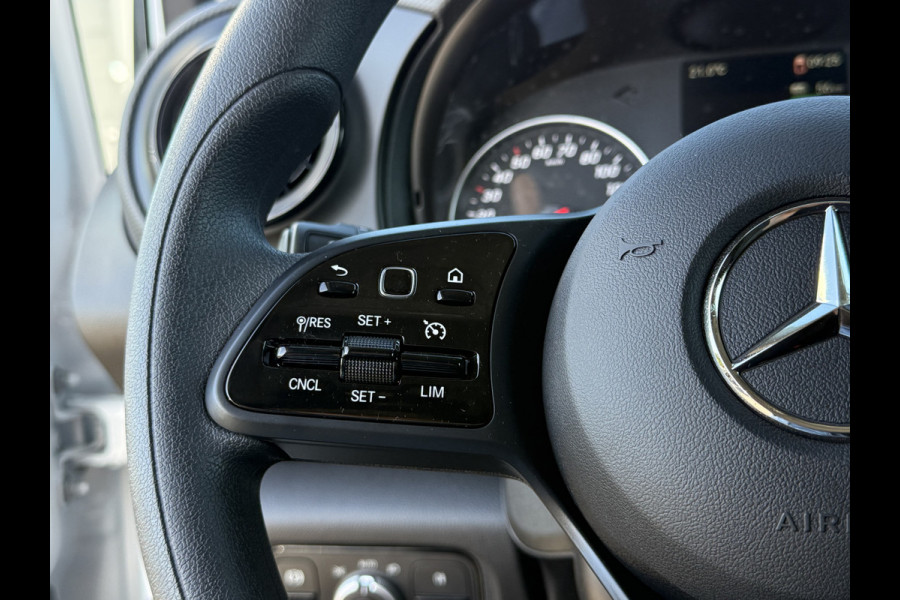 Mercedes-Benz eCitan 112 Pro 51 kWh / L2H1 / TREKHAAK / 3-ZITS / **3.698 KM!!** / CAMERA / CRUISE / ECC / CARPLAY