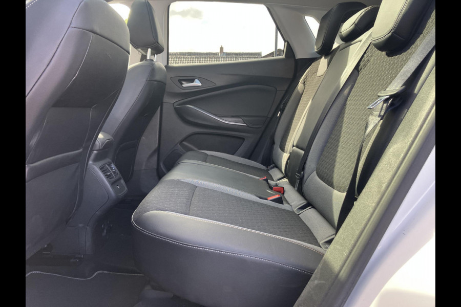 Opel Grandland X 1.2 Turbo Business Executive | Pano | Leder | Trekhaak | Garantie