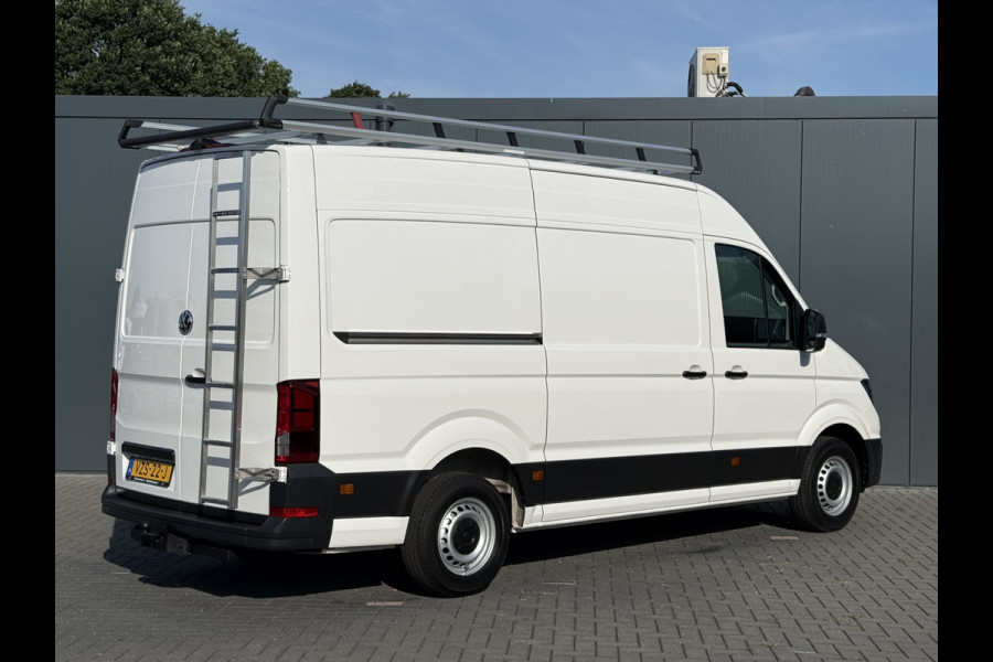 Volkswagen Crafter 2.0 TDI 141 PK / L3H3 / 2x SCHUIFDEUR / IMPERIAAL + LADDER / 3 TONS TREKHAAK / CAMERA / 3-ZITS / VERWARMDE VOORRUIT