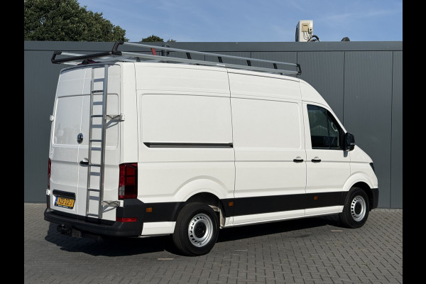 Volkswagen Crafter 2.0 TDI 141 PK / L3H3 / 2x SCHUIFDEUR / IMPERIAAL + LADDER / 3 TONS TREKHAAK / CAMERA / 3-ZITS / VERWARMDE VOORRUIT