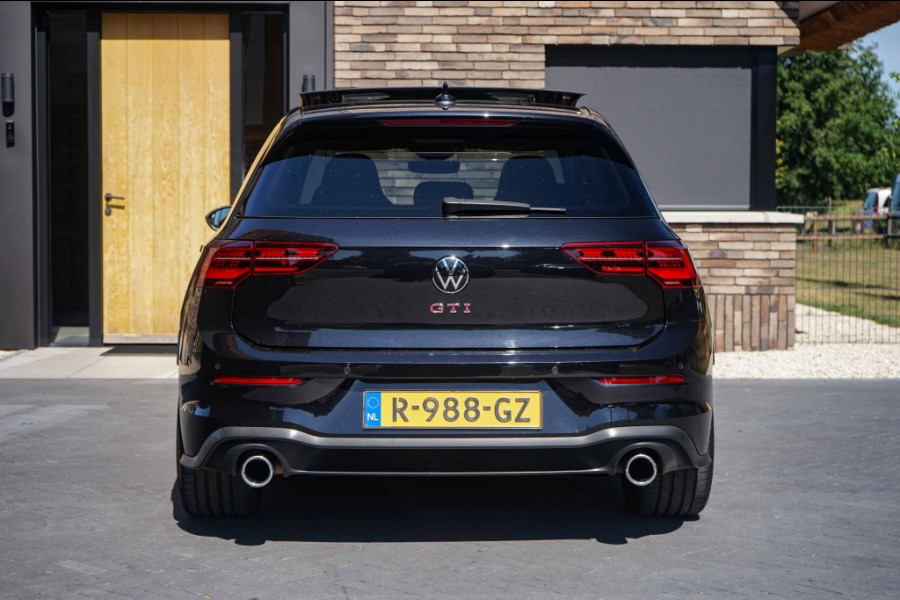 Volkswagen Golf 8 GTI Pano/HarmannKardon/Memory/Stoelventilatie/Camera/IQlight