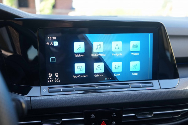 Volkswagen Golf 8 GTI Pano/HarmannKardon/Memory/Stoelventilatie/Camera/IQlight
