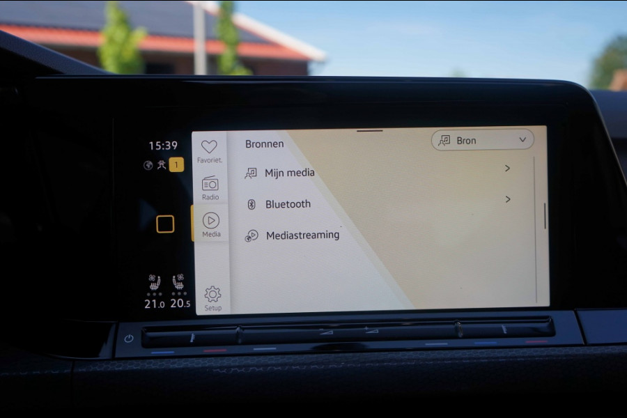 Volkswagen Golf 8 GTI Pano/HarmannKardon/Memory/Stoelventilatie/Camera/IQlight