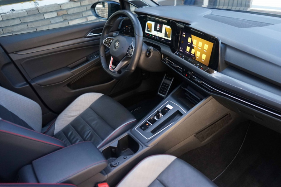 Volkswagen Golf 8 GTI Pano/HarmannKardon/Memory/Stoelventilatie/Camera/IQlight