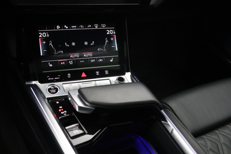 Audi Q8 e-tron 408 PK 55 Quattro S-Line Edition 115 kWh, SOH 97%, Panoramadak, RS-Sportstoelen, B&O Sound, Luchtvering