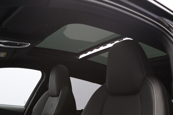 Audi Q8 e-tron 408 PK 55 Quattro S-Line Edition 115 kWh, SOH 97%, Panoramadak, RS-Sportstoelen, B&O Sound, Luchtvering