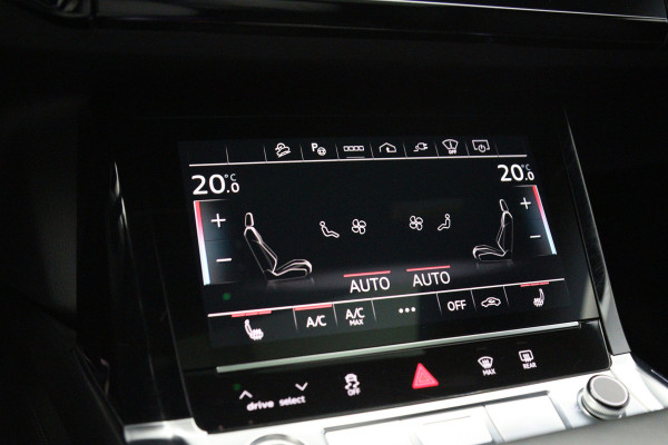 Audi Q8 e-tron 408 PK 55 Quattro S-Line Edition 115 kWh, SOH 97%, Panoramadak, RS-Sportstoelen, B&O Sound, Luchtvering