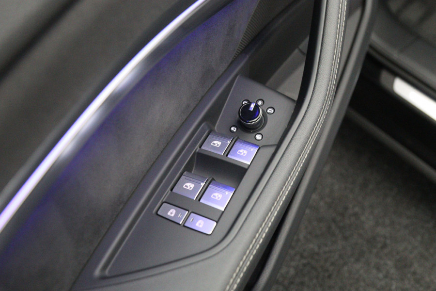 Audi Q8 e-tron 408 PK 55 Quattro S-Line Edition 115 kWh, SOH 97%, Panoramadak, RS-Sportstoelen, B&O Sound, Luchtvering