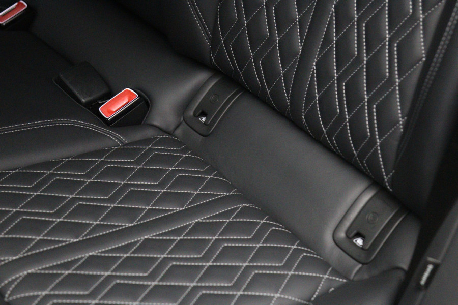 Audi Q8 e-tron 408 PK 55 Quattro S-Line Edition 115 kWh, SOH 97%, Panoramadak, RS-Sportstoelen, B&O Sound, Luchtvering