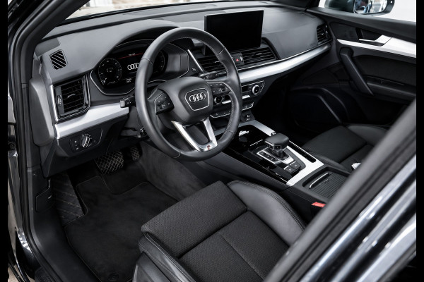 Audi Q5 Sportback 50 TFSI e S edition Competition S-Line | Panoramadak | Stoelverwarming | Apple Carplay | Camera | Keyless | Navigatie | Trekhaak | Cruise Control | Ambiance Verlichting |