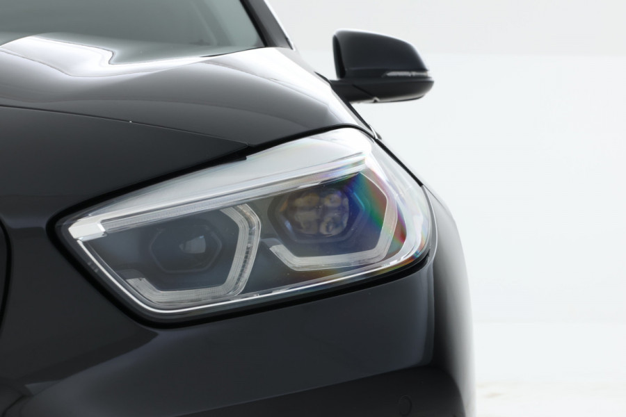 BMW 1-serie 118i High Executive Edition Full Black, Apple Carplay, Cruise,