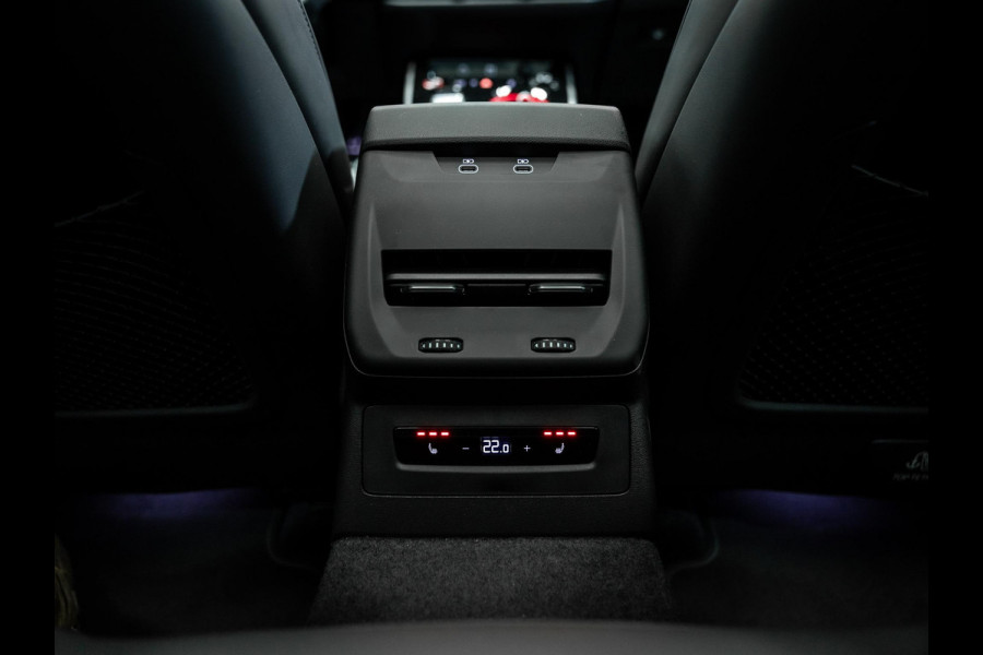 Audi A5 Limousine 2.0 e-hybrid quattro S edition Competition voorzien van alle bedenkbare opties!!!!