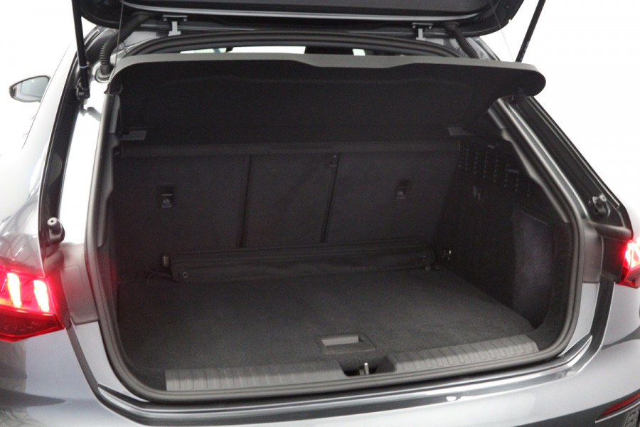 Audi A3 Sportback 40 TFSI e 204 PK S-Line PHEV, Leder, LED, Adap. Cruise Control