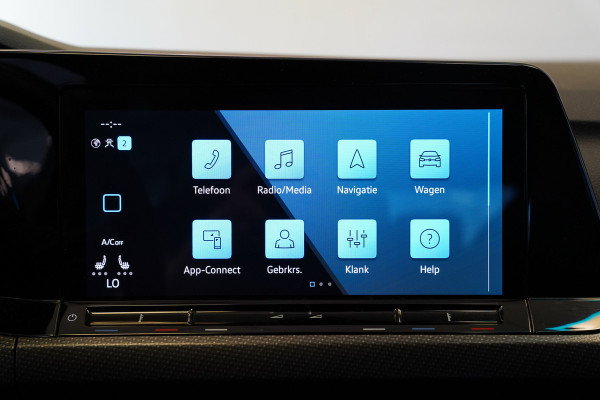 Volkswagen Golf 1.5 eTSI R-Line Business ACC PDC Carplay