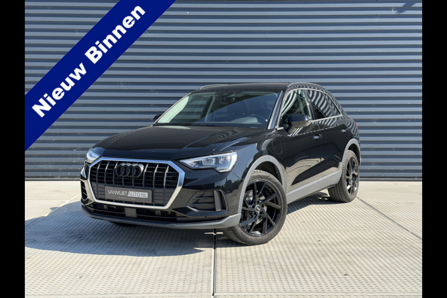Audi Q3 45 TFSI e edition 245 PK | Apple carplay & Android auto | Trekhaak | Elek. Achterklep | LMV 19 Inch!