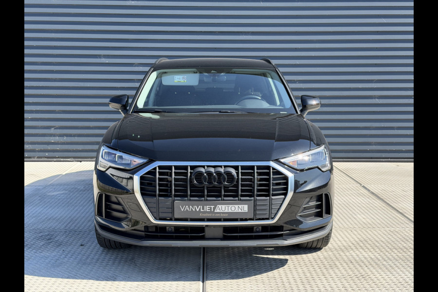 Audi Q3 45 TFSI e edition 245 PK | Apple carplay & Android auto | Trekhaak | Elek. Achterklep | LMV 19 Inch!