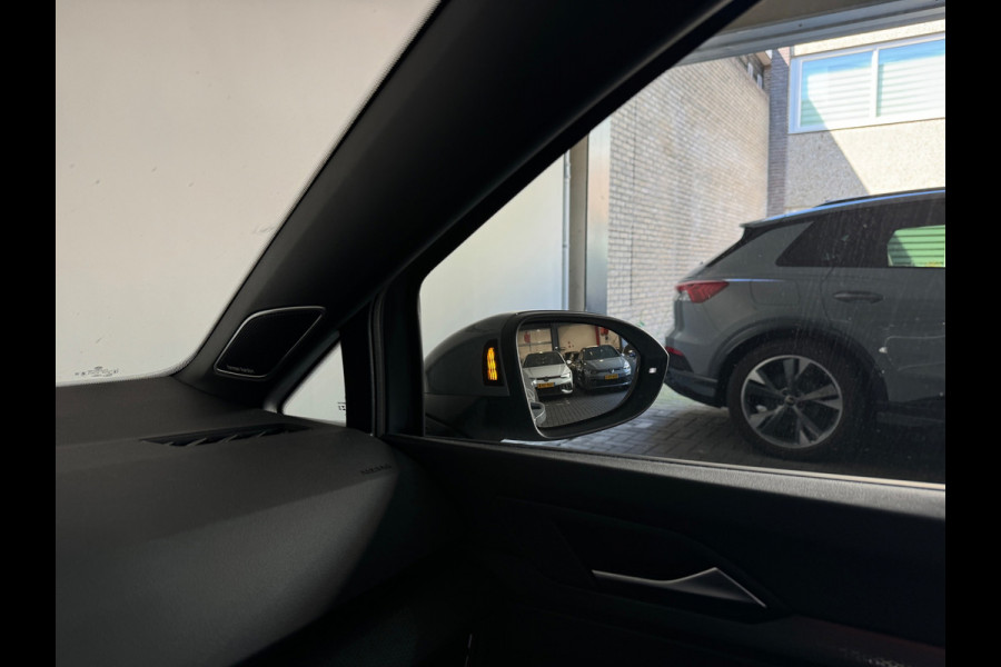 Volkswagen Golf 2.0 TSI GTI Pano|H/K|HuD|Leer|Akra|2700km!|Memory
