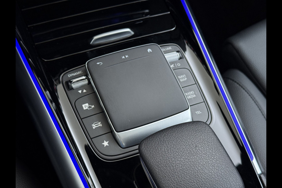 Mercedes-Benz GLA 180 Luxury Line | Pano Memory Multibeam Sfeer Keyless
