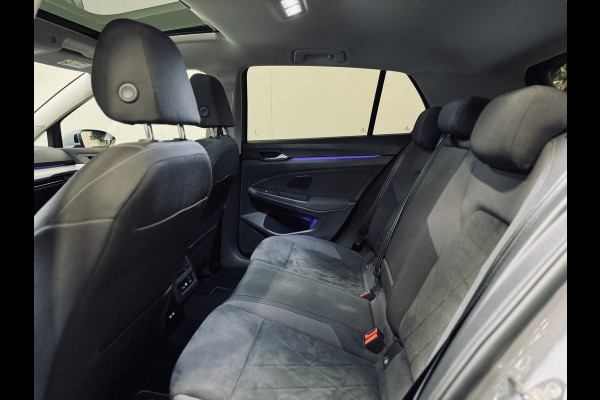 Volkswagen Golf 1.5 eTSI | Panorama | Memory | IQ | HK Audio