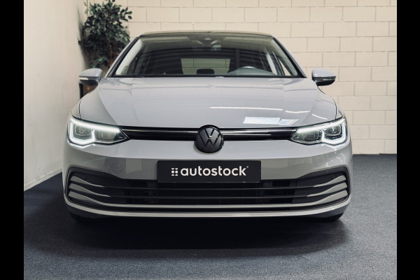 Volkswagen Golf 1.5 eTSI | Panorama | Memory | IQ | HK Audio