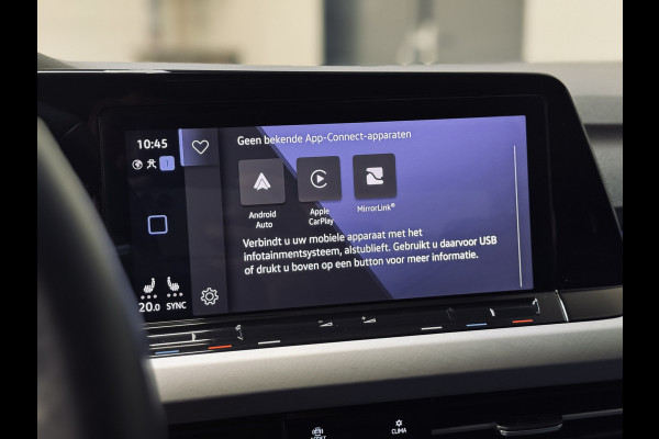 Volkswagen Golf 1.5 eTSI | Panorama | Memory | IQ | HK Audio