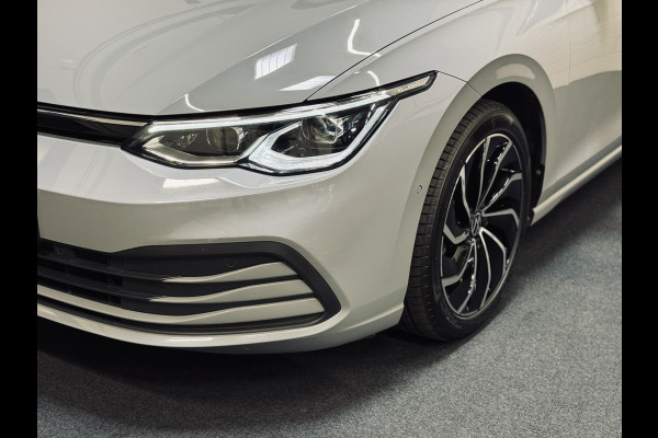 Volkswagen Golf 1.5 eTSI | Panorama | Memory | IQ | HK Audio