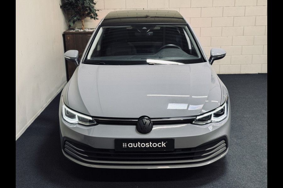 Volkswagen Golf 1.5 eTSI | Panorama | Memory | IQ | HK Audio