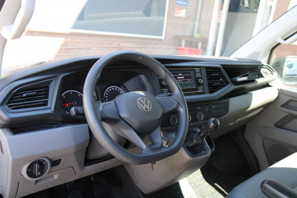 Volkswagen Transporter 2.0 TDI DC / 6 persoons / pick up / Open laadbak / dubbel cabine