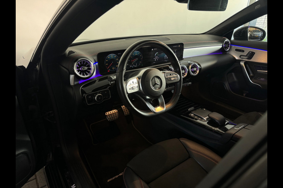 Mercedes-Benz CLA-Klasse 180 AMG Pano|Keyless|Sfeer|Memory|Stoelverwarming|AMG