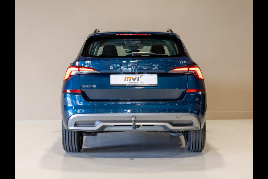 Škoda Kamiq 1.0 TSI Style 110pk / Elektrisch verstelbare stoelen / Panoramadak / Trekhaak / Dodehoek detectie / Achteruitrijcamera / Navigatie / Apple carplay /