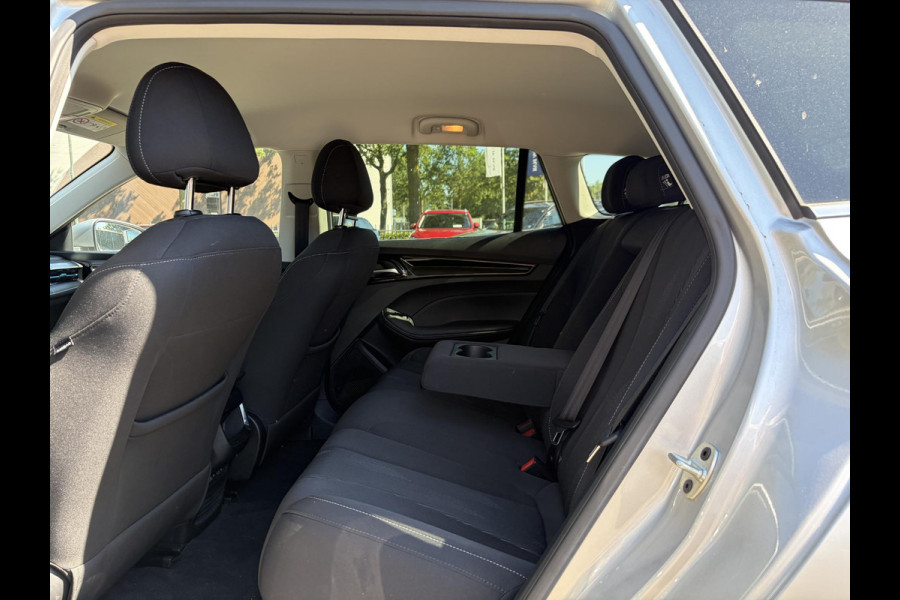 MG Mg5 electric Long Range Comfort 61 kWh SOH 96% | ACHTERUITRIJCAMERA | ADAPTIVE CRUISE CONTROL | STOEL & STUURVERWARMING | MG DEALER ONDERHOUDEN | FABRIEKSGARANTIE T/M 12-2030 |