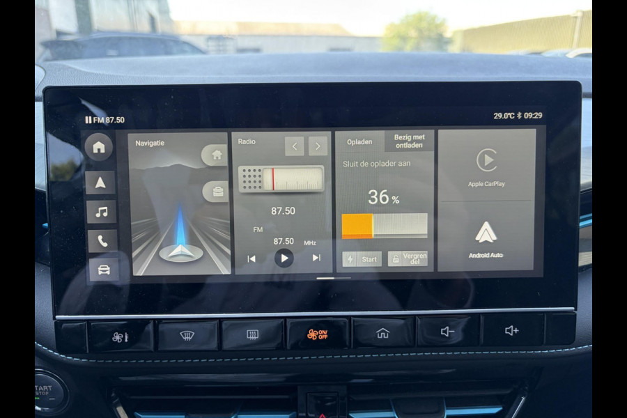 MG Mg5 electric Long Range Comfort 61 kWh SOH 96% | ACHTERUITRIJCAMERA | ADAPTIVE CRUISE CONTROL | STOEL & STUURVERWARMING | MG DEALER ONDERHOUDEN | FABRIEKSGARANTIE T/M 12-2030 |