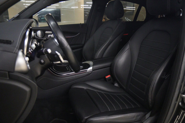 Mercedes-Benz GLC Coupé 300e 4MATIC AMG-LINE PANO/CARPLAY/KEYLESS/SFEERVER/VOL