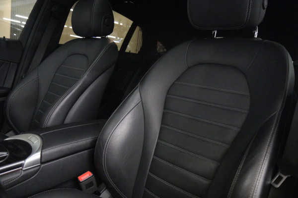 Mercedes-Benz GLC Coupé 300e 4MATIC AMG-LINE PANO/CARPLAY/KEYLESS/SFEERVER/VOL