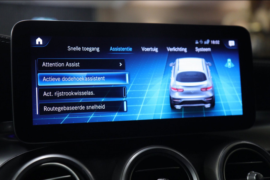 Mercedes-Benz GLC Coupé 300e 4MATIC AMG-LINE PANO/CARPLAY/KEYLESS/SFEERVER/VOL