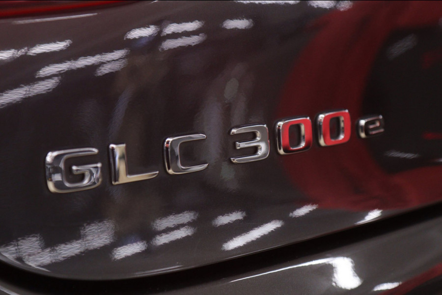 Mercedes-Benz GLC Coupé 300e 4MATIC AMG-LINE PANO/CARPLAY/KEYLESS/SFEERVER/VOL