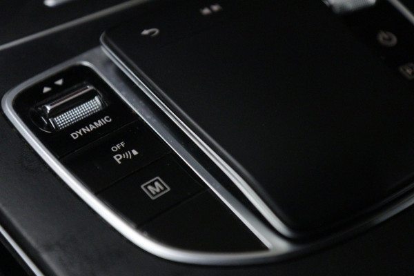 Mercedes-Benz GLC Coupé 300e 4MATIC AMG-LINE PANO/CARPLAY/KEYLESS/SFEERVER/VOL