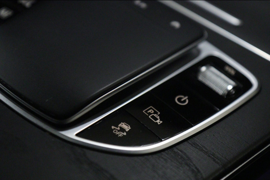 Mercedes-Benz GLC Coupé 300e 4MATIC AMG-LINE PANO/CARPLAY/KEYLESS/SFEERVER/VOL