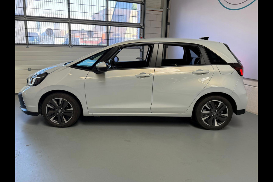 Honda Jazz 1.5 e:HEV Advance, 1 Jaar Bovag Garantie, Automaat, Camera, Stoel/Stuurverwarming, Carplay