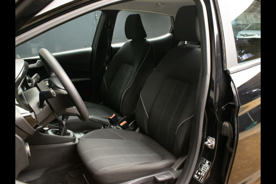 Ford Fiesta 1.1 Sport (APPLE CARPLAY,NAVI,LED,PDC,LANE ASSIST,DAB,BLUETOOTH,SPORTSTOELEN,LM VELGEN,NIEUWE APK,NETTE STAAT)