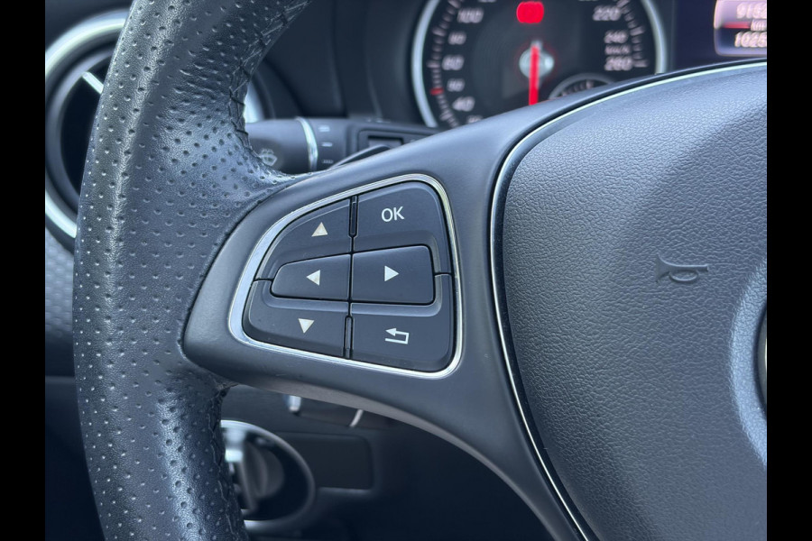 Mercedes-Benz A-Klasse 160 Ambition Automaat l Dealer Onderhouden l Pano l Carplay l Stoelverw l Navi l Halfleder l Pdc l LED l Clima l Cruise l Lm velgen l 102pk l N.A.P l Apk tot 07-2027