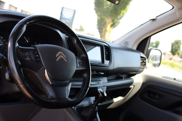 Citroën Jumpy 2.0 BlueHDI 120 L3 PB Edition Camera, Cruise, Carplay, Clima, 122pk, Trekhaak, 6 zitplaatsen, Sensoren, Multimedia, Uniek!